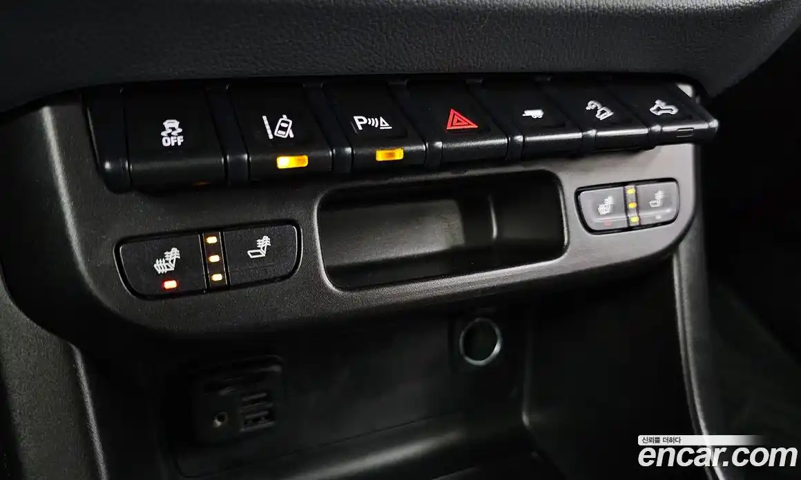 Chevrolet Colorado 2021 3.6 Автомат в Москве № 37110, фото 14