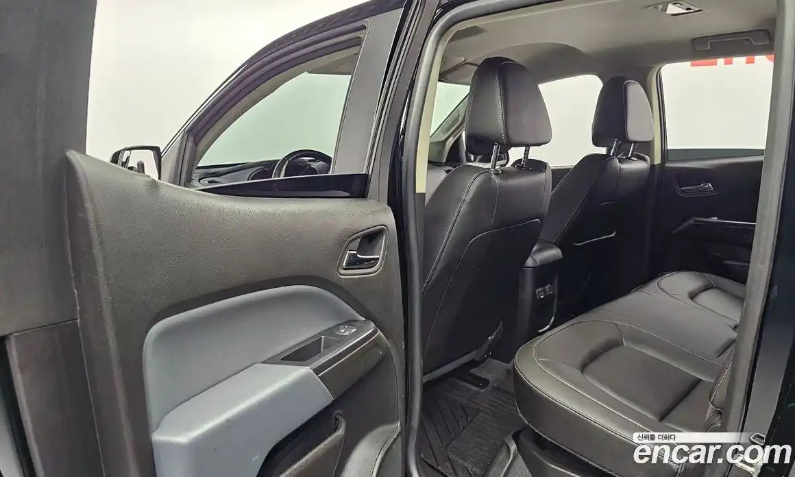 Chevrolet Colorado 2021 3.6 Автомат в Москве № 37110, фото 7