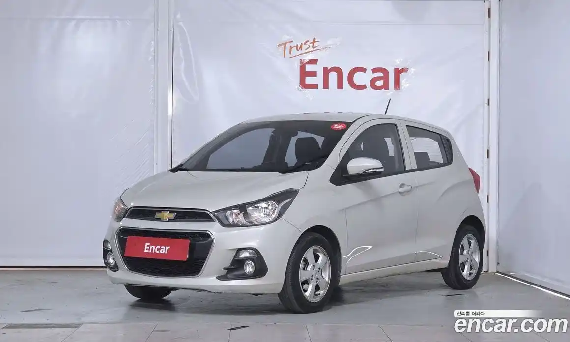 Chevrolet Spark 2017 1.0 Робот в Москве № 38364, фото 11