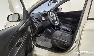 Chevrolet Spark 2017 1.0 Робот в Москве № 38364, миниатюра 7