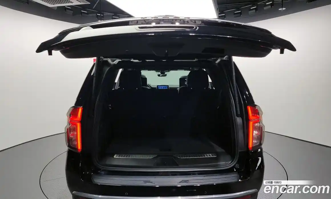 Chevrolet Tahoe 2022 6.2 Автомат в Москве № 38917, фото 4