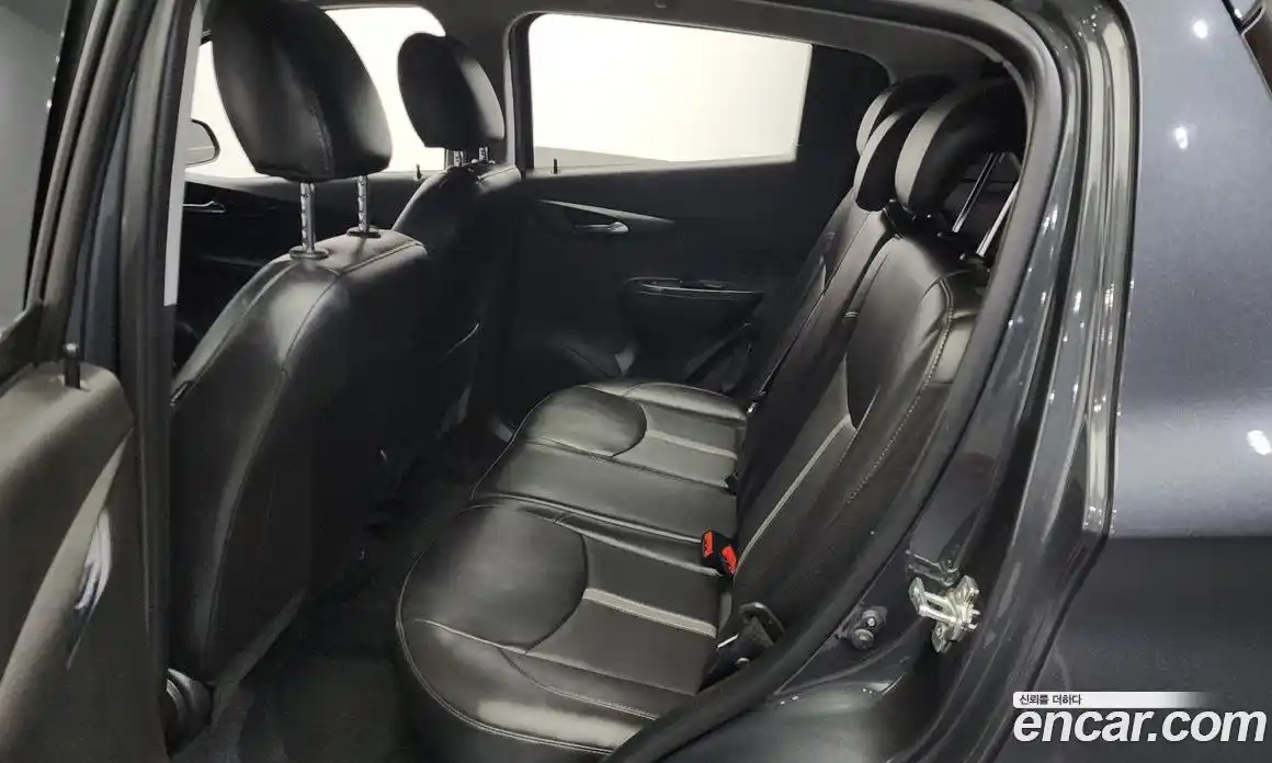 Chevrolet Spark 2022 1.0 Автомат в Москве № 39565, фото 16