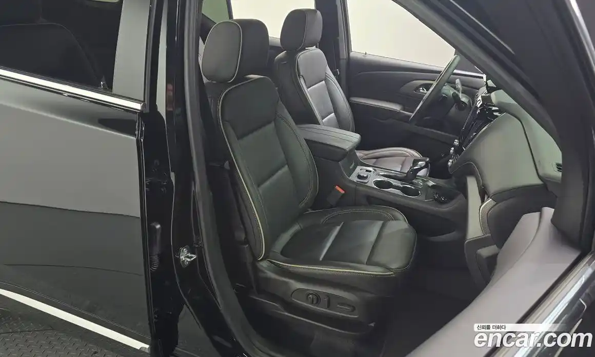 Chevrolet Traverse 2023 3.6 Автомат в Москве № 39804, фото 6