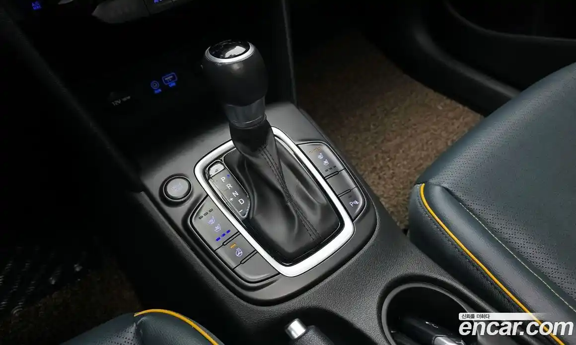 Hyundai Kona 2018 1.6 Автомат в Москве № 43587, фото 18