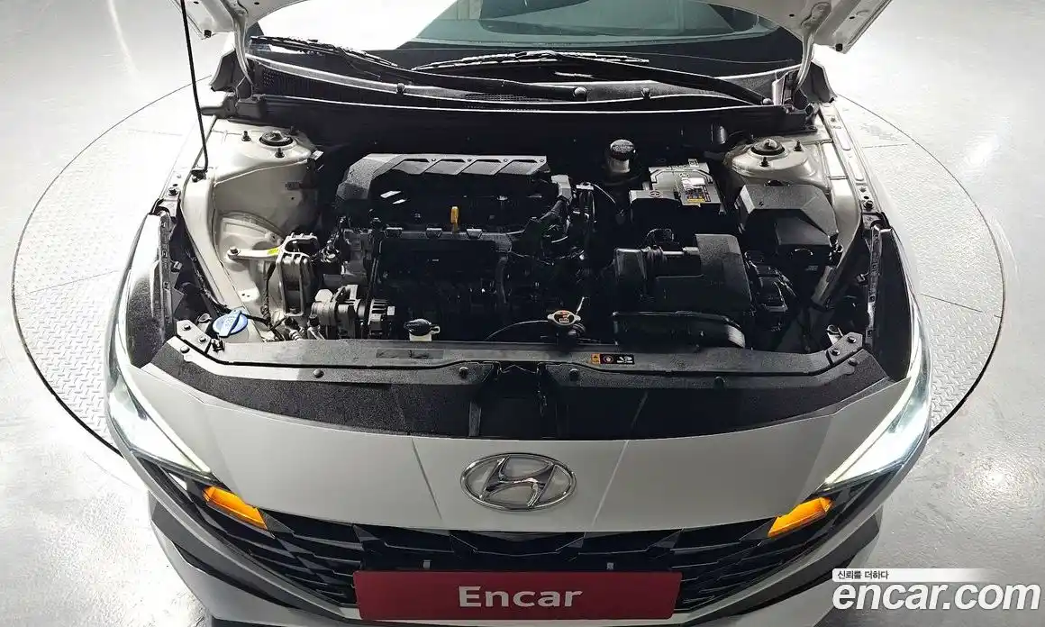 Hyundai Avante 2023 1.6 Автомат в Москве № 47259, фото 12