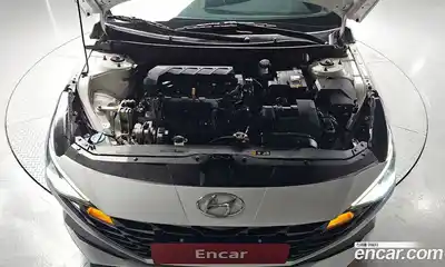 Hyundai Avante 2023 1.6 Автомат в Москве № 47259, миниатюра 12