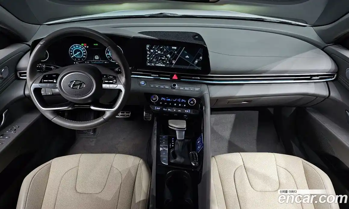 Hyundai Avante 2023 1.6 Автомат в Москве № 47259, фото 13