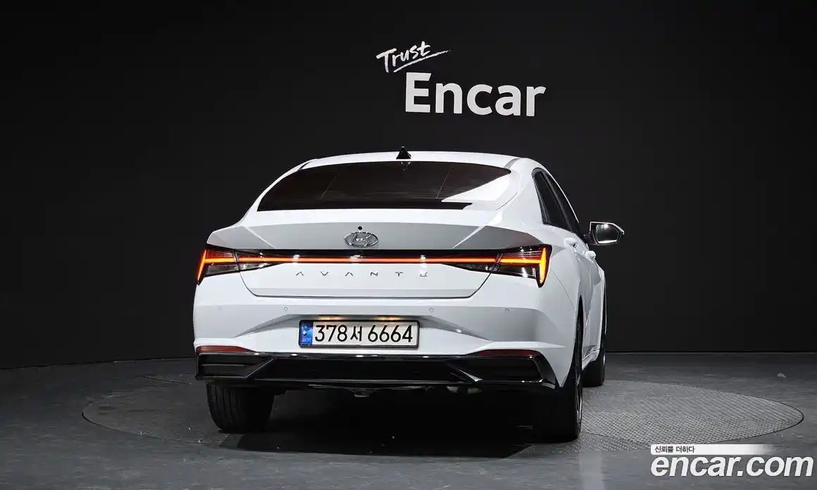 Hyundai Avante 2023 1.6 Автомат в Москве № 47259, фото 19