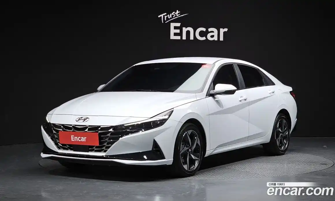 Hyundai Avante 2023 1.6 Автомат в Москве № 47259, фото 8