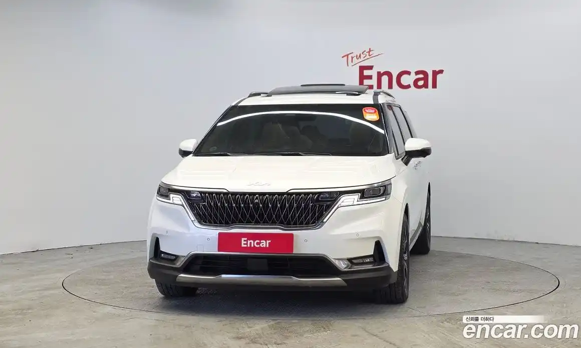 Kia Canival 2023 3.5 Автомат в Москве № 50324, фото 11