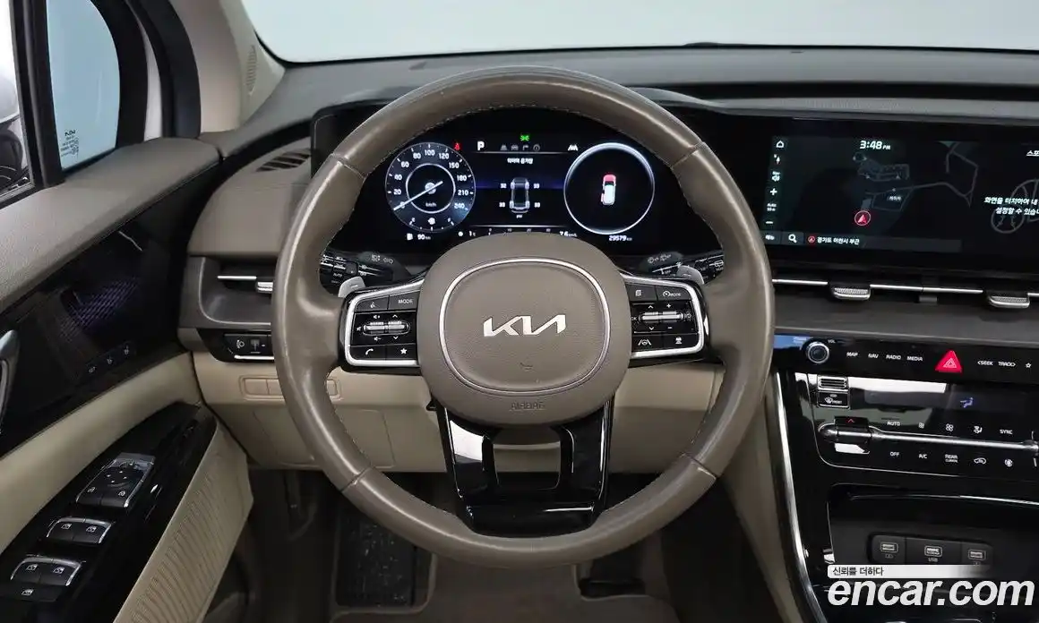 Kia Canival 2023 3.5 Автомат в Москве № 50324, фото 10