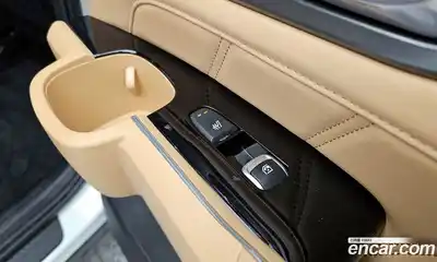 Kia Sorento 2023 2.5 Автомат в Москве № 50326, миниатюра 10