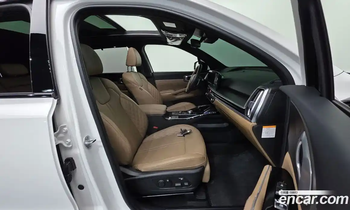 Kia Sorento 2024 1.6 Автомат в Москве № 50974, фото 17