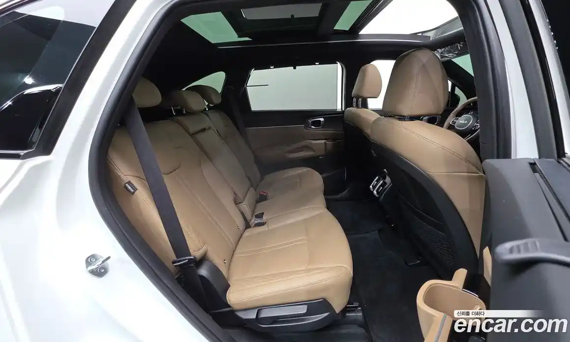 Kia Sorento 2024 1.6 Автомат в Москве № 50974, фото 3