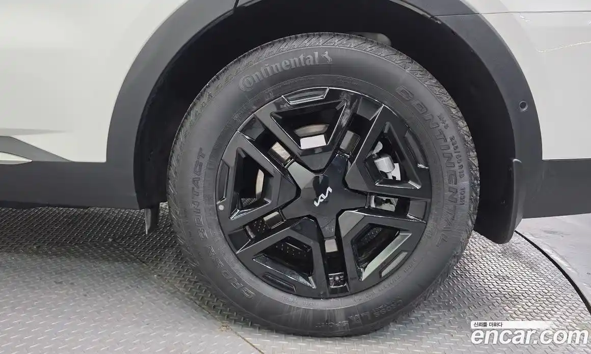 Kia Sorento 2024 1.6 Автомат в Москве № 50974, фото 7