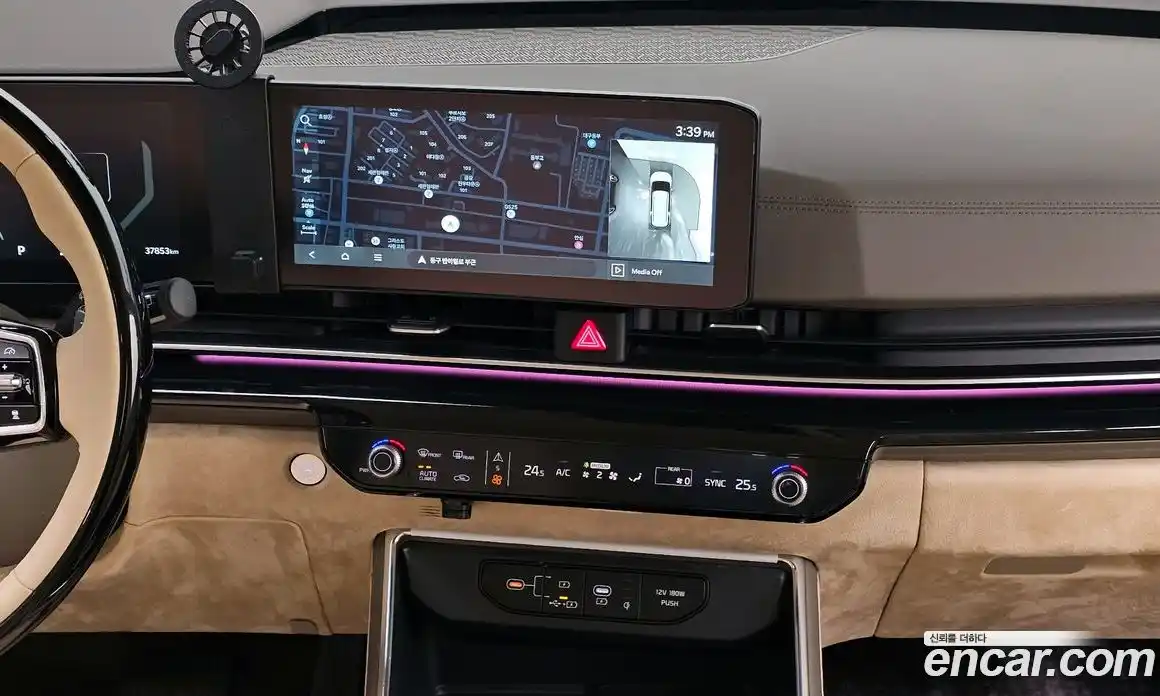 Kia Canival 2024 3.5 Автомат в Москве № 52638, фото 20