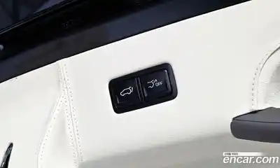 Kia Canival 2024 3.5 Автомат в Москве № 52638, миниатюра 3