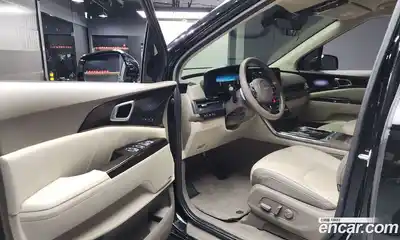 Kia Canival 2023 3.5 Автомат в Москве № 653, миниатюра 4