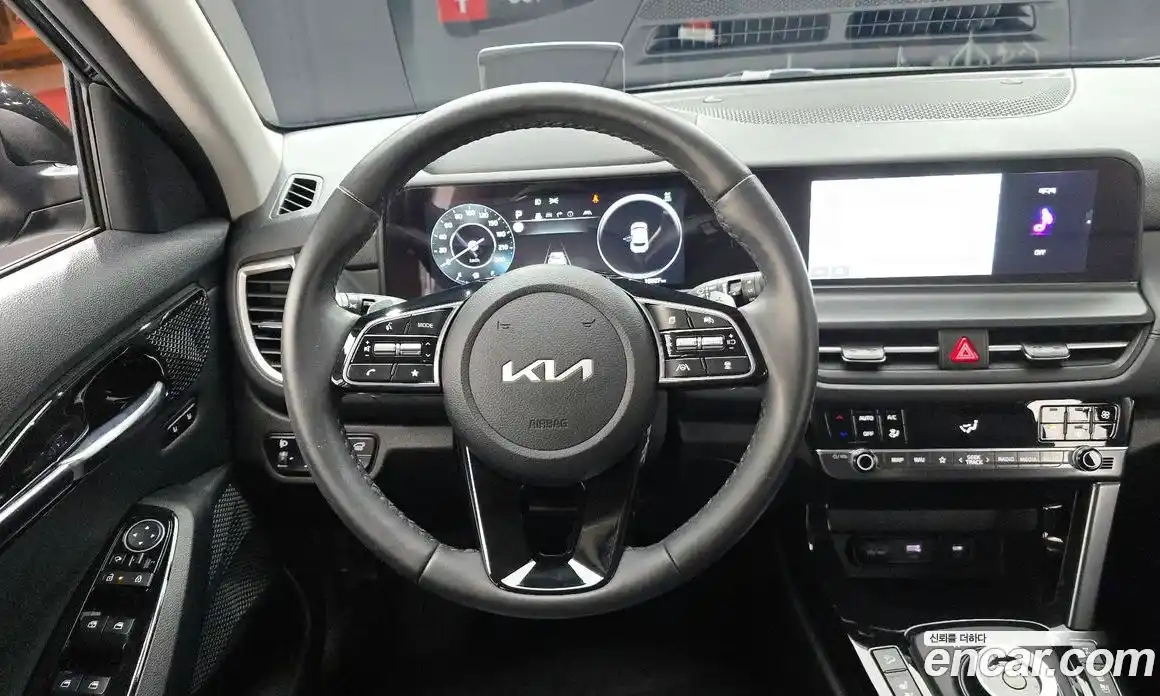 Kia Seltos 2024 1.6 Автомат в Москве № 7117, фото 14