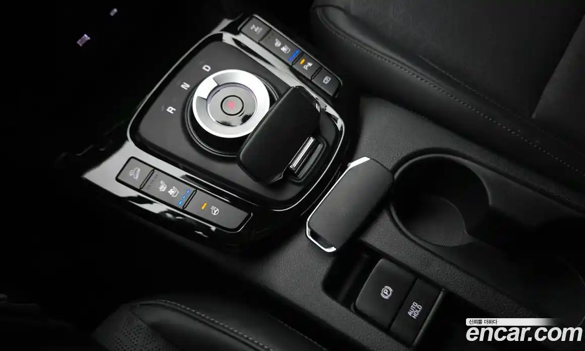 Kia Seltos 2024 1.6 Автомат в Москве № 7117, фото 4