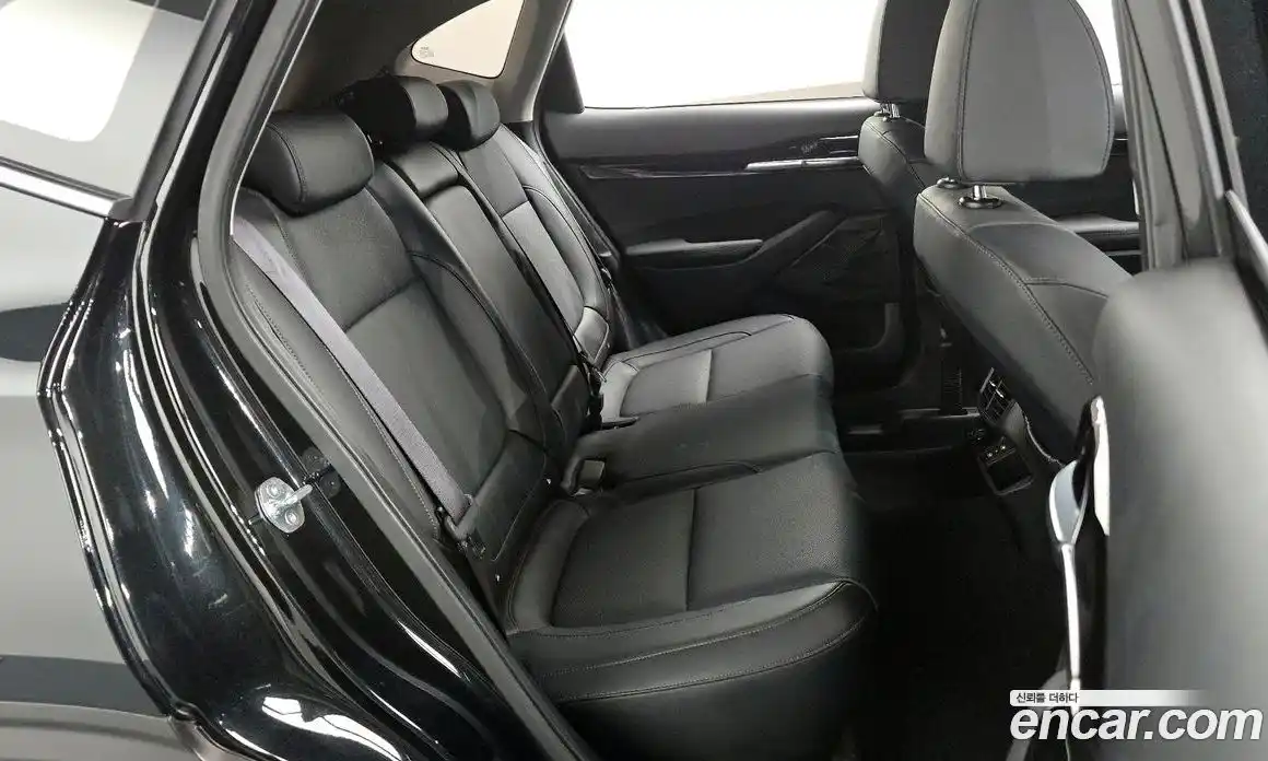 Kia Seltos 2024 1.6 Автомат в Москве № 7117, фото 6