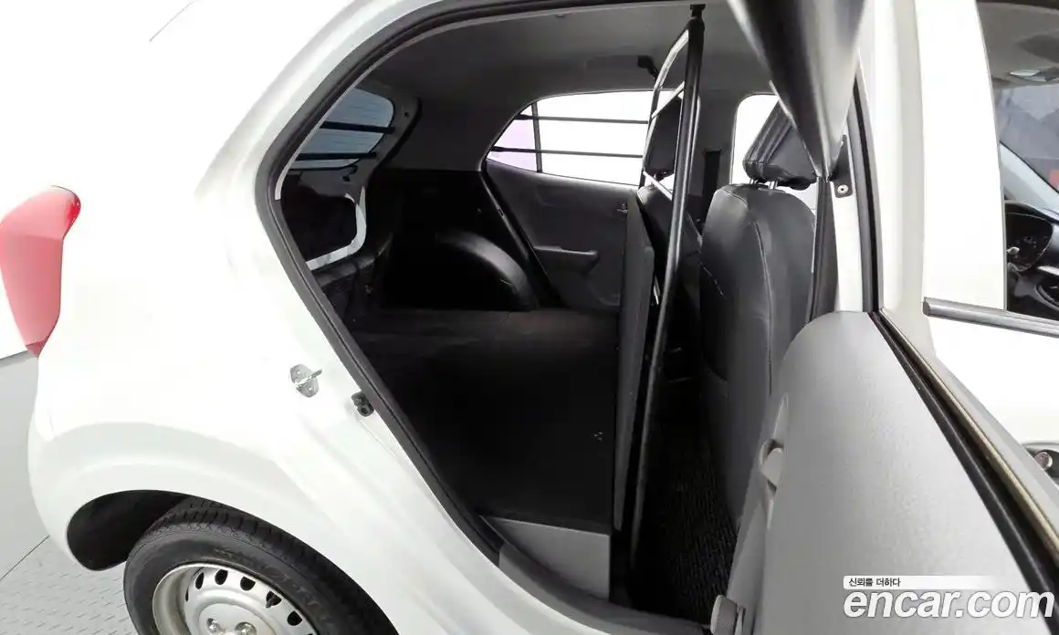 Kia Morning 2017 1.0 Автомат в Москве № 7164, фото 7