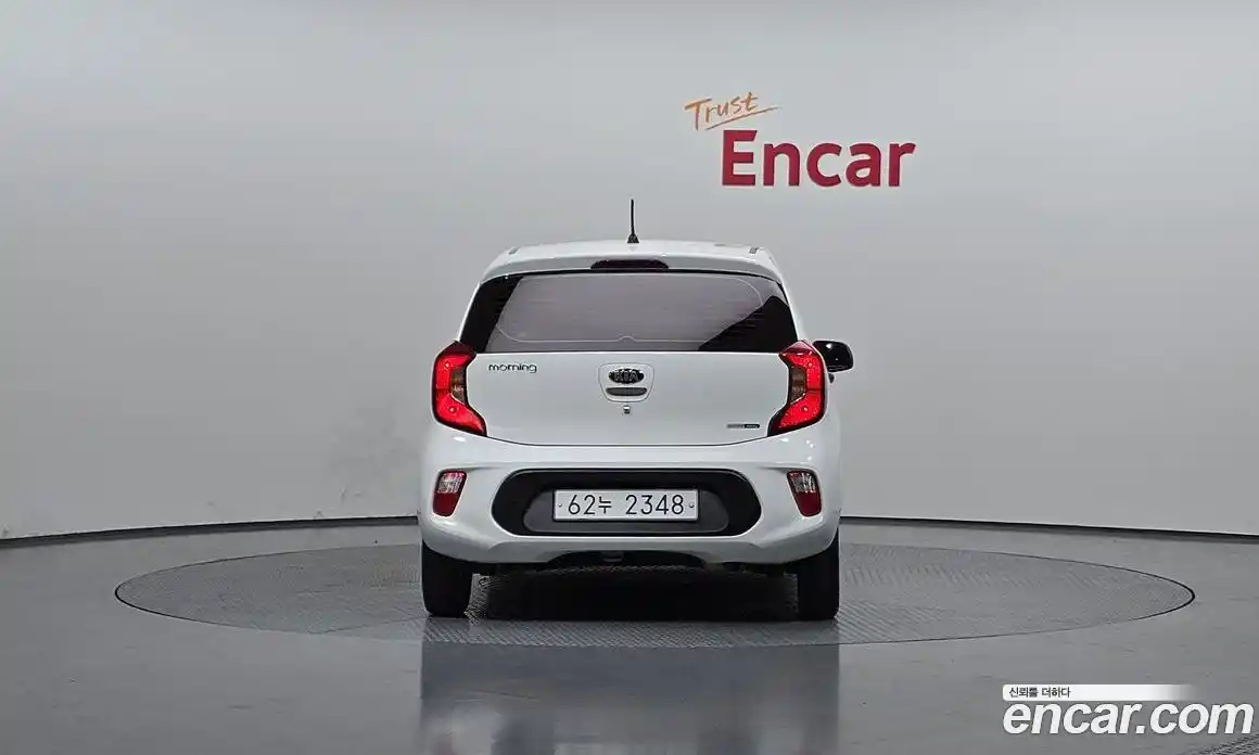 Kia Morning 2017 1.0 Автомат в Москве № 7164, фото 9