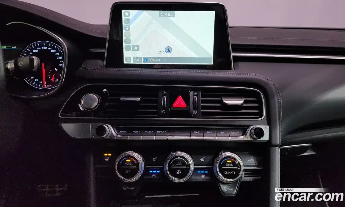 Genesis G70 2018 2.0 Автомат в Москве № 75308, фото 15