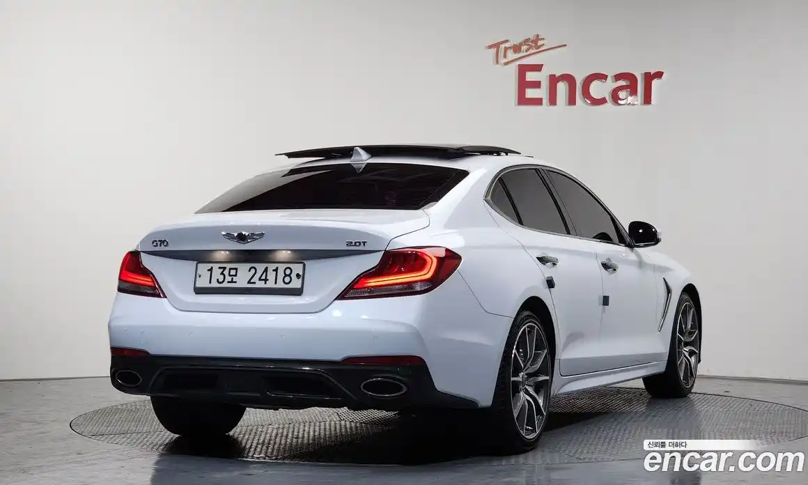 Genesis G70 2018 2.0 Автомат в Москве № 75308, фото 17