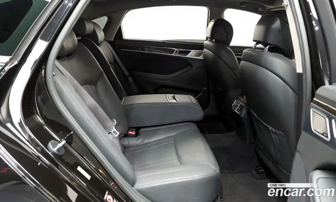 Genesis G80 2018 3.8 Автомат в Москве № 82494, фото 20