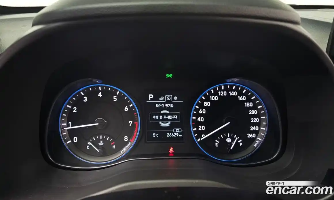 Hyundai Kona 2019 1.6 Автомат в Москве № 9093, фото 7