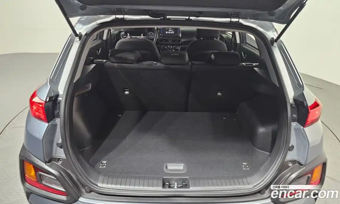 Hyundai Kona 2019 1.6 Автомат в Москве № 9093, фото 9