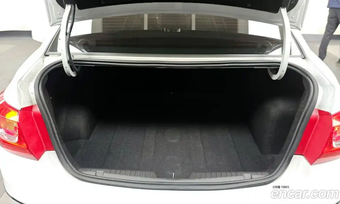 Chevrolet Cruze 2016 1.8 Автомат в Москве № 102980, фото 12