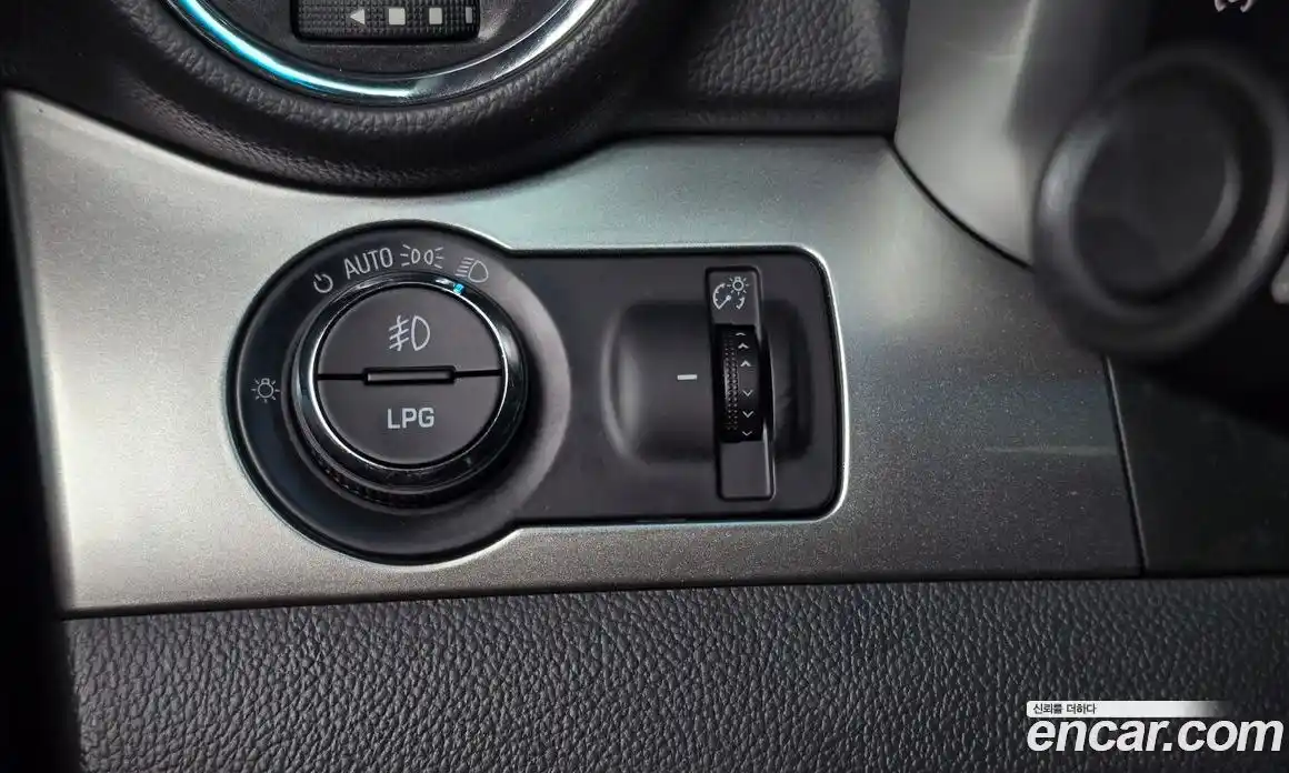 Chevrolet Orlando 2013 2.0 Автомат в Москве № 105460, фото 15