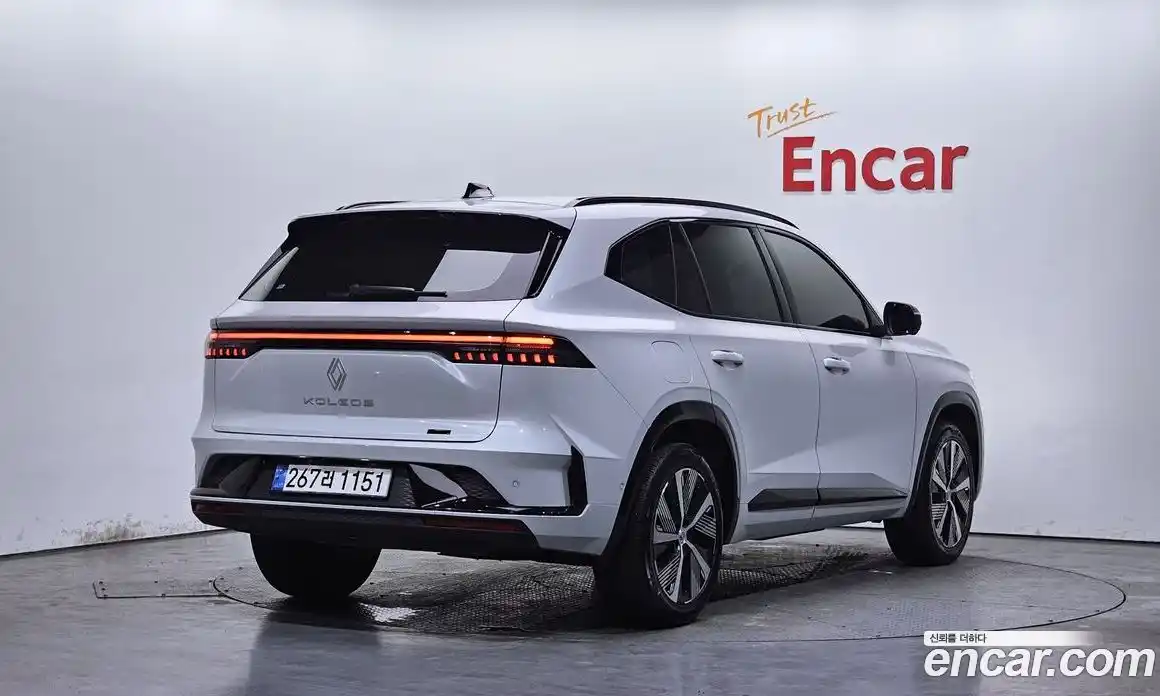 Renault Grand Koleos 2025 1.5 Автомат в Москве № 106823, фото 17