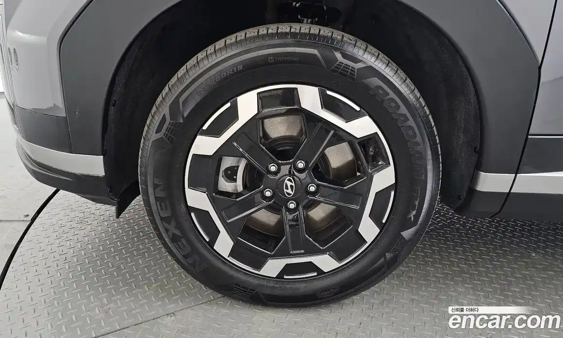 Hyundai Santa Fe 2024 2.5 Автомат в Москве № 109875, фото 12