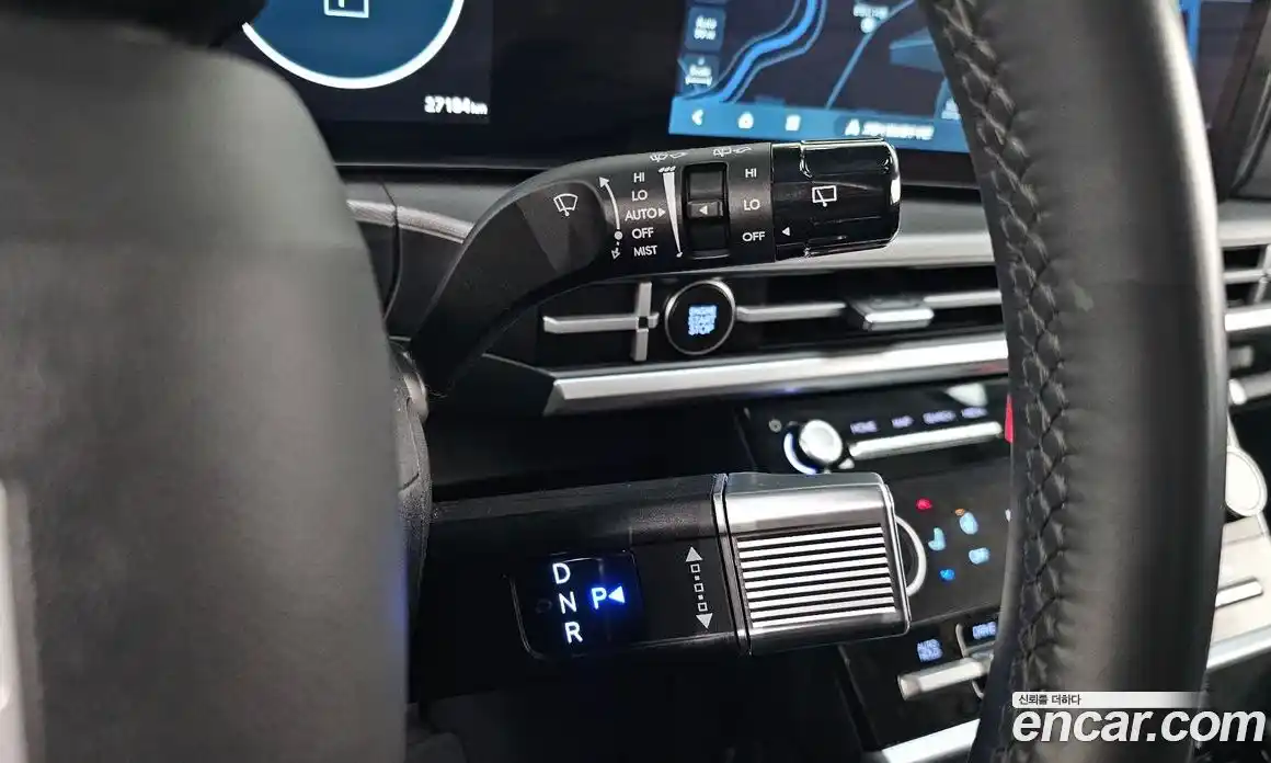 Hyundai Santa Fe 2024 2.5 Автомат в Москве № 109875, фото 8