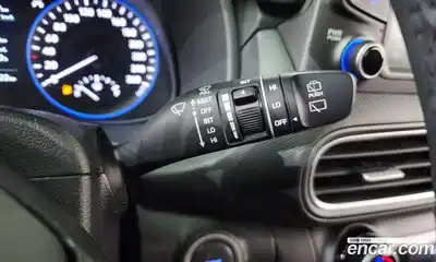 Hyundai Kona 2020 1.6 Автомат в Москве № 112791, миниатюра 10