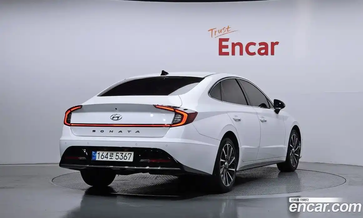 Hyundai Sonata 2022 2.0 Автомат в Москве № 112844, фото 7