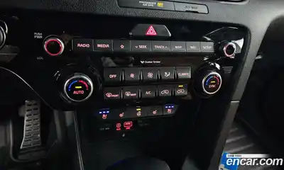 Kia Sportage 2018 2.0 Автомат в Москве № 115263, миниатюра 6