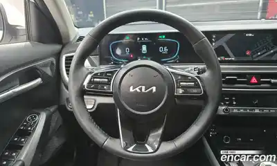 Kia Seltos 2025 1.6 Автомат в Москве № 115736, миниатюра 12