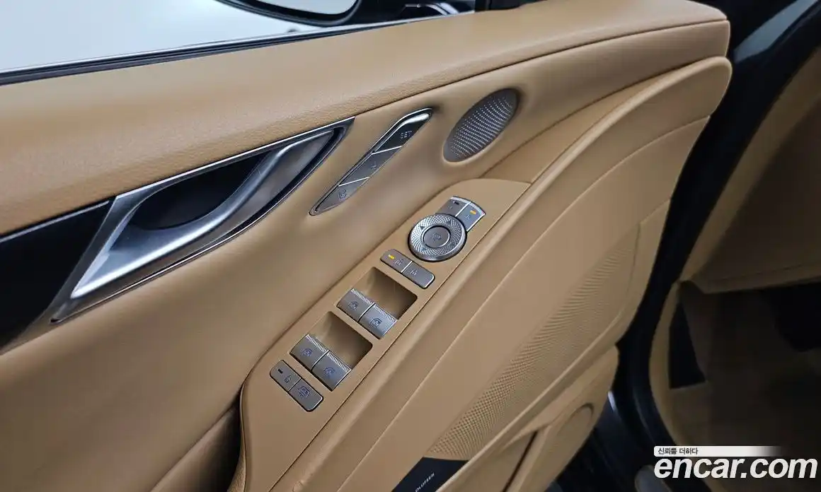 Genesis G80 2025 2.5 Автомат в Москве № 118504, фото 16