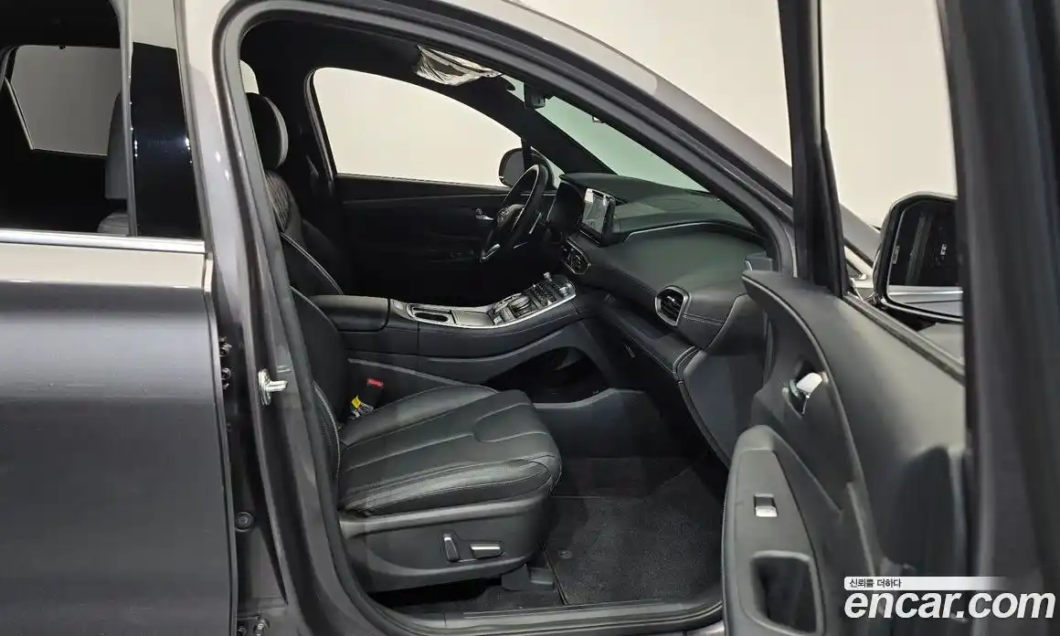 Hyundai Santa Fe 2021 2.2 Автомат в Москве № 119960, фото 14