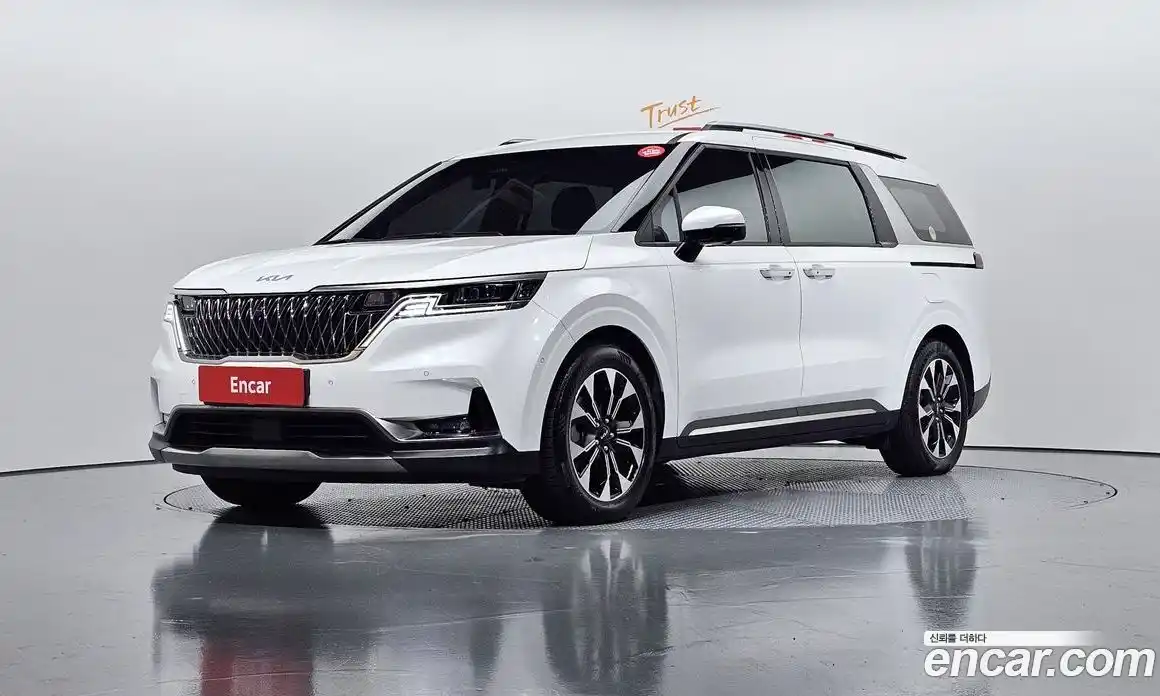 Kia Canival 2023 2.2 Автомат в Москве № 121444, фото 13