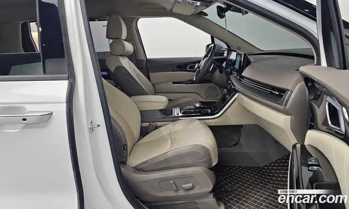 Kia Canival 2023 2.2 Автомат в Москве № 121444, фото 10