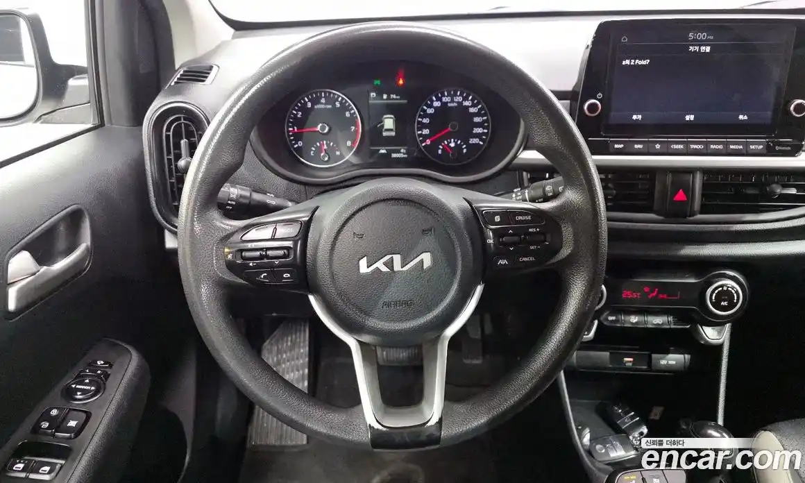 Kia Morning 2022 1.0 Автомат в Москве № 122131, фото 20