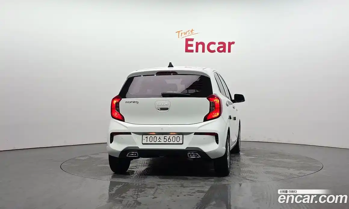 Kia Morning 2022 1.0 Автомат в Москве № 122131, фото 4