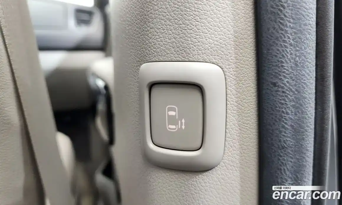 Kia Canival 2018 2.2 Автомат в Москве № 123725, фото 7