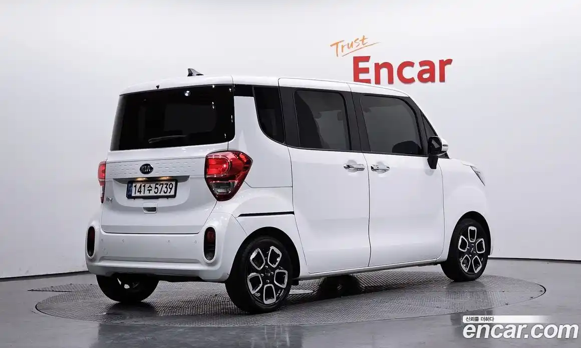 Kia Ray 2021 1.0 Автомат в Москве № 124271, фото 7