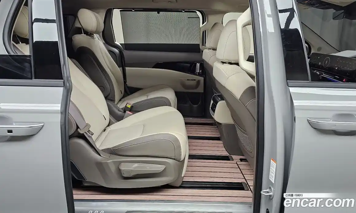 Kia Canival 2025 2.2 Автомат в Москве № 127687, фото 4